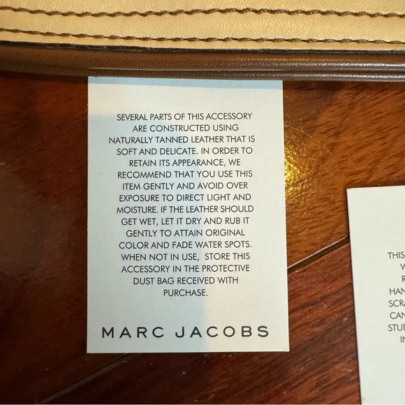 Marc Jacobs RARE Beige Leather Crystal Embellished Clutch - Picture 15 of 15